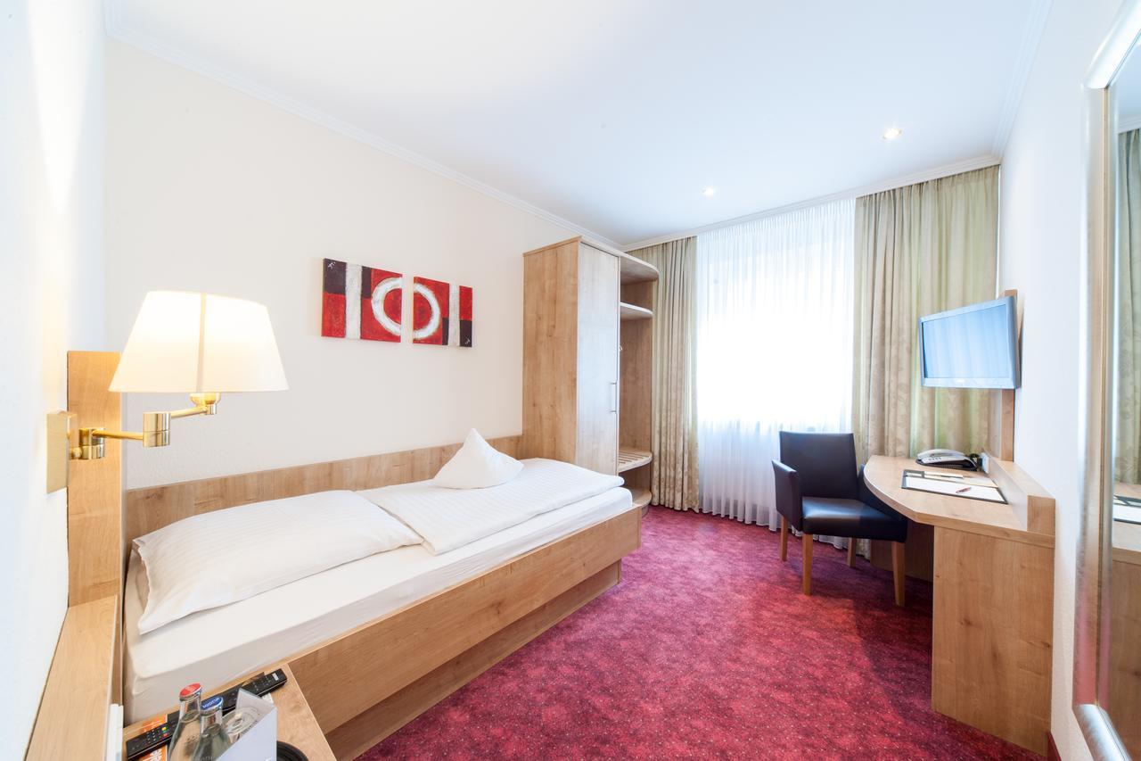 Hotel Restaurant Bullerdieck การ์บเซิน ภายนอก รูปภาพ